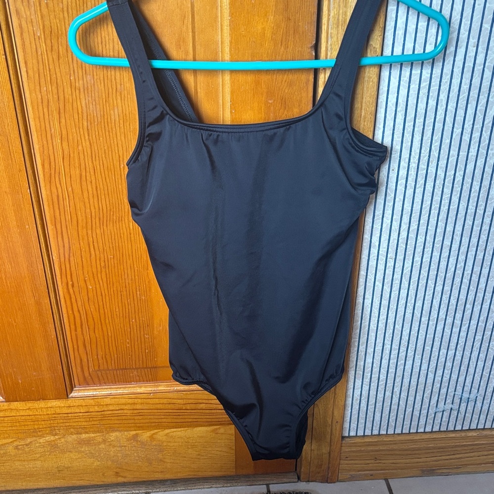 Lands' End Black Women’sOne-Piece Swimsuit